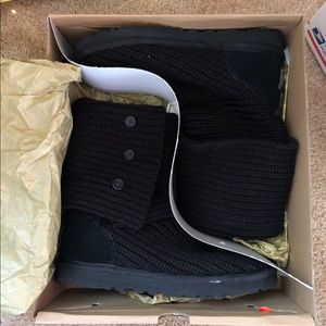 BRAND NEW BLACK UGGS
